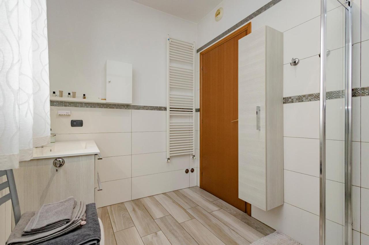 Bomboniera Milano Zona Rho Fiera - Bilocale 70Mq Apartment Senago Ngoại thất bức ảnh